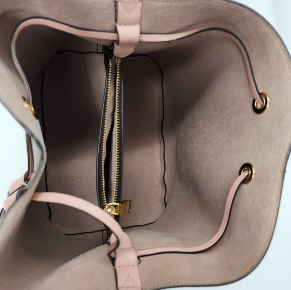 Authentic Louis Vuitton Monogram Neo Noe - Picture 14 of 16